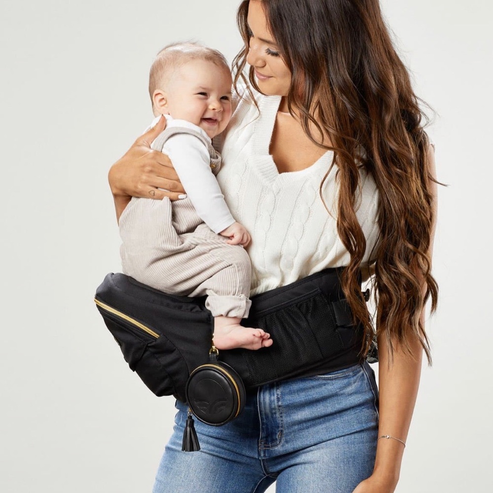 Tushbaby Hip Carrier New with tags, manual and box